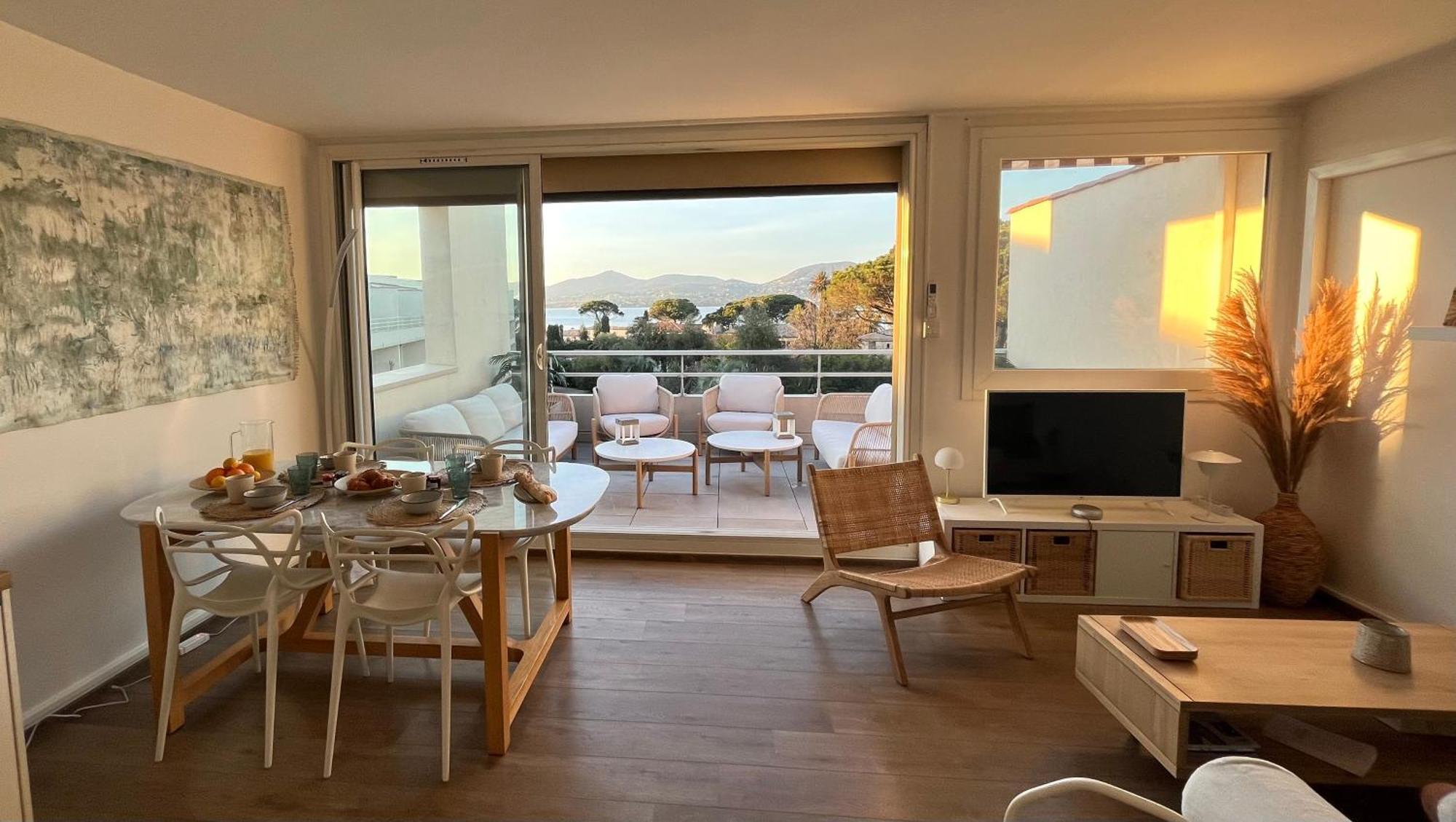 Terrasse Vue Mer - Appartement 6 Pers, 3 Chambres Et Parking A St Tropez แซ็ง-ทรอเป ภายนอก รูปภาพ
