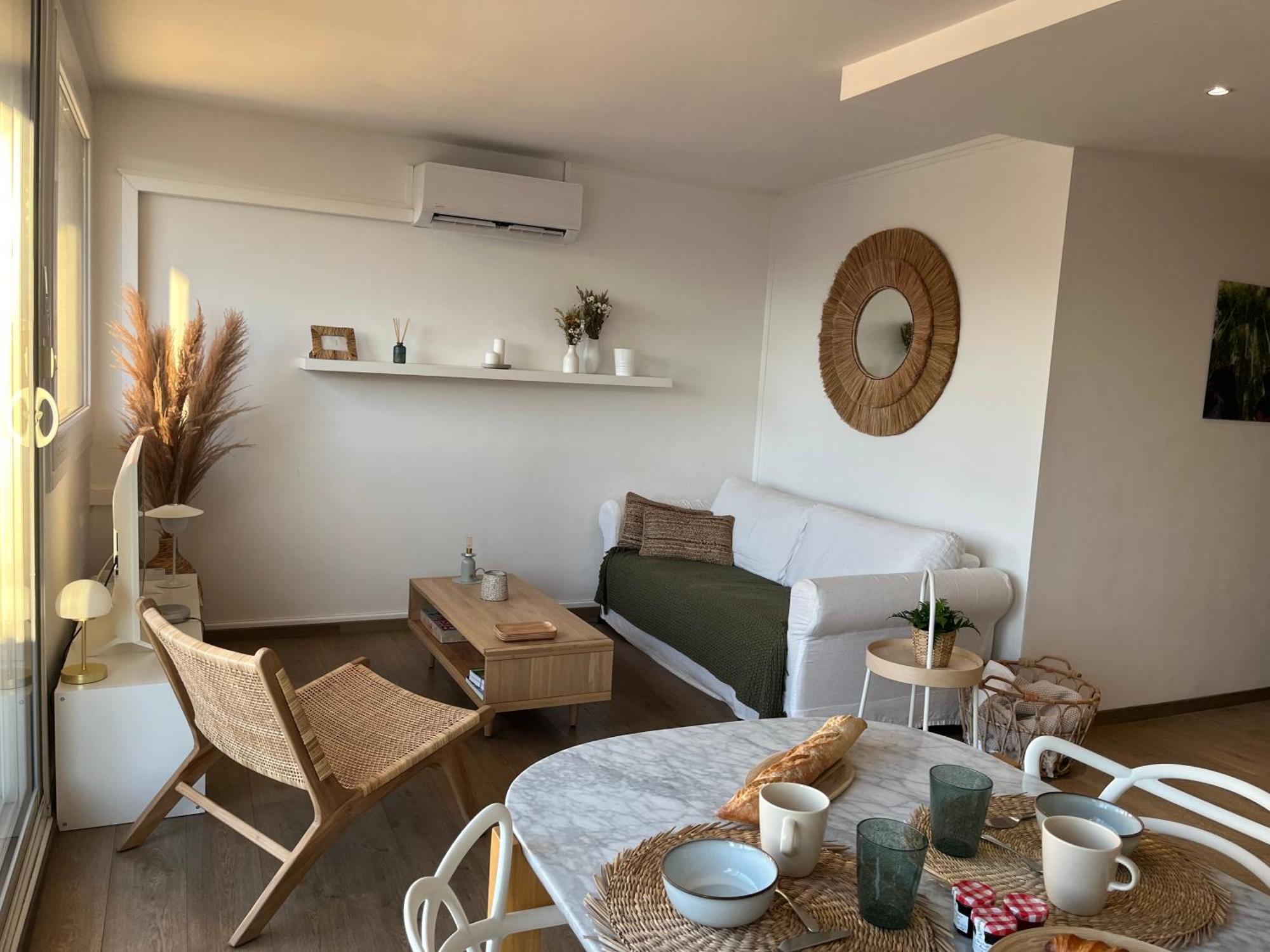 Terrasse Vue Mer - Appartement 6 Pers, 3 Chambres Et Parking A St Tropez แซ็ง-ทรอเป ภายนอก รูปภาพ
