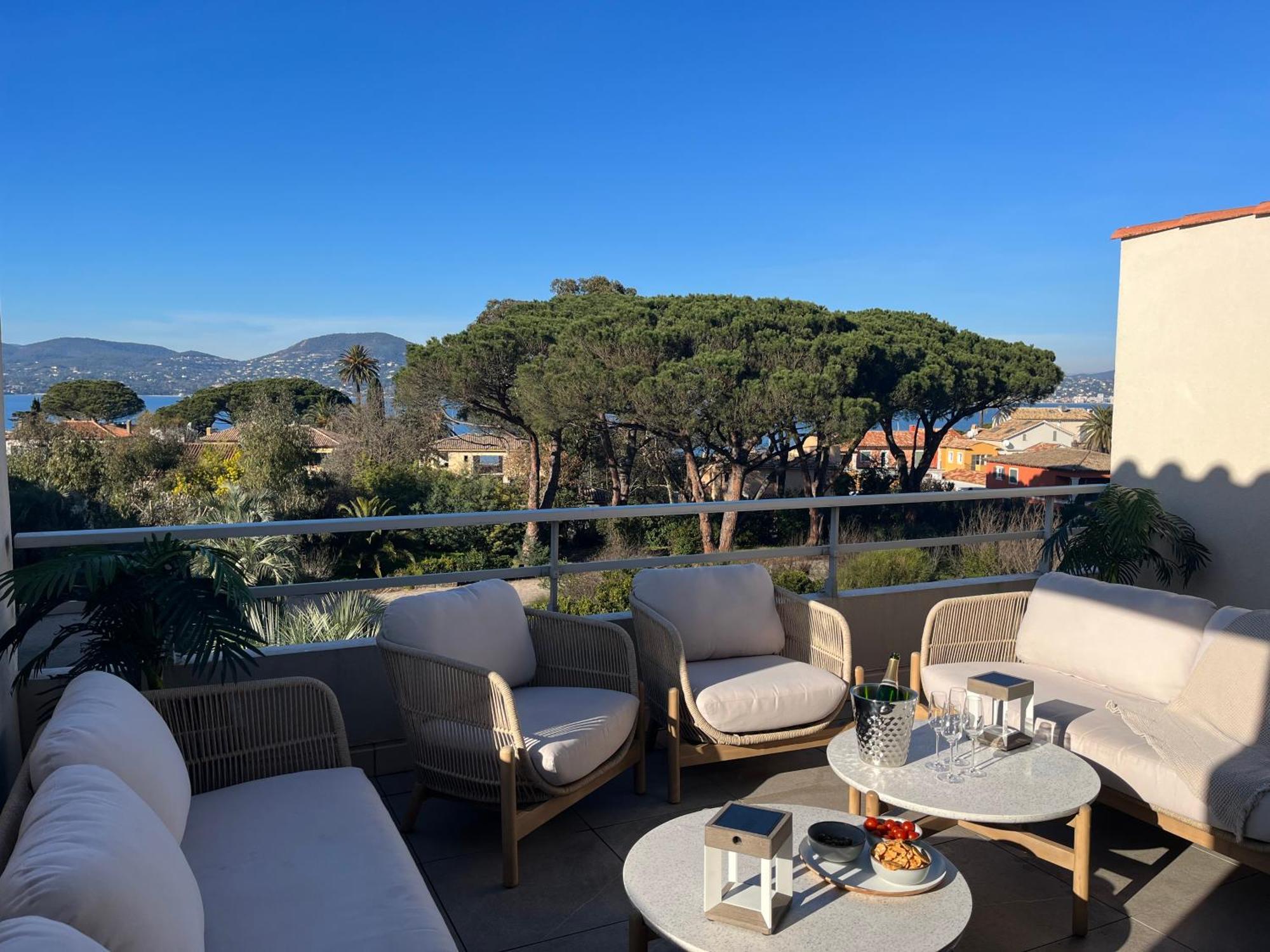 Terrasse Vue Mer - Appartement 6 Pers, 3 Chambres Et Parking A St Tropez แซ็ง-ทรอเป ภายนอก รูปภาพ